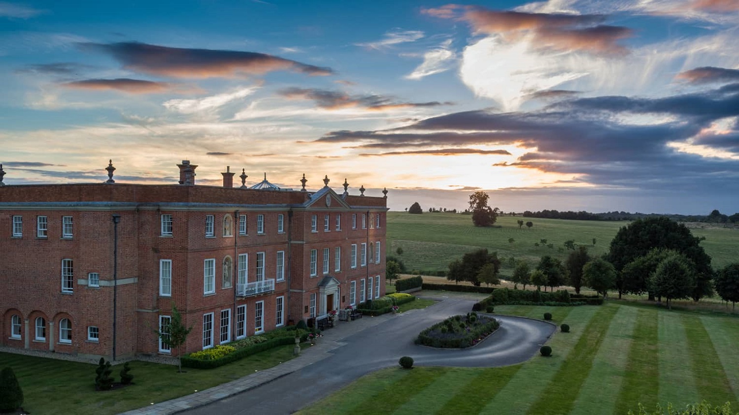 Four Seasons Hampshire Country House Wedding Venue