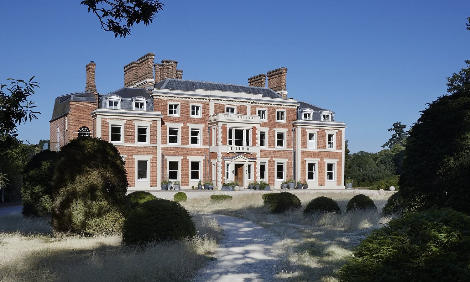 country-house-wedding-venues-in-hampshire-caroline-sian-weddings